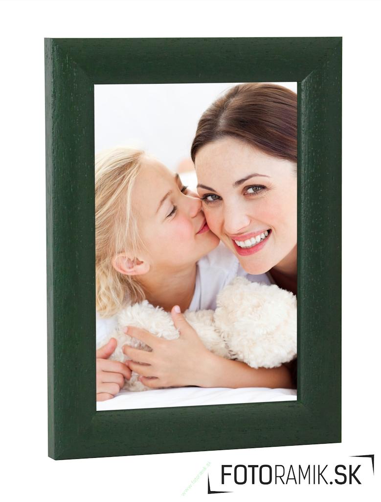 3922 442  vyr 440012 tmavo zelena a